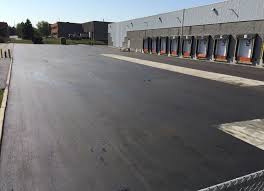 Best Recycled Asphalt Driveway Installation  in Ravenna, OH